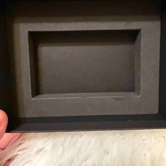 Kurt Geiger Micro - Picture 6 of 7